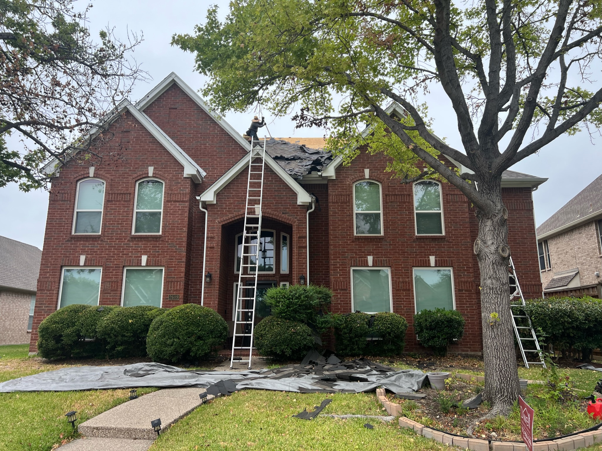 Dwell Re-Roof Plano Texas